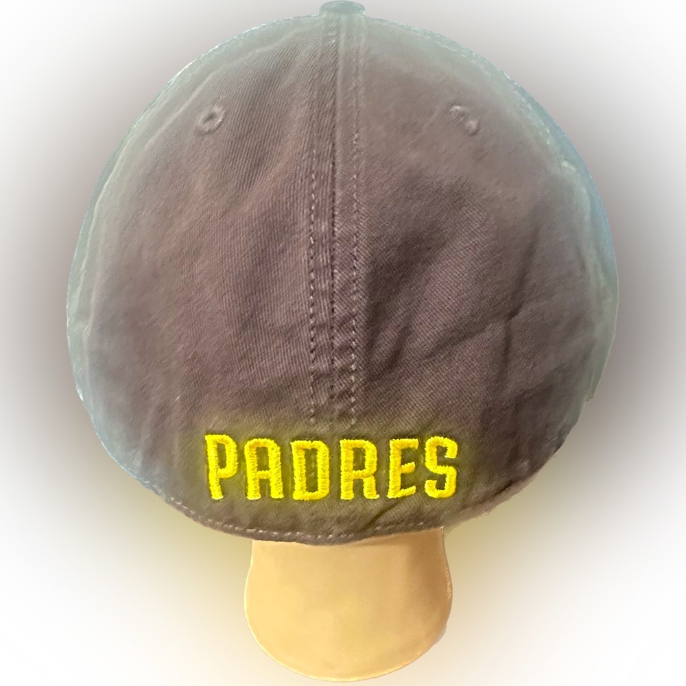San Diego Padres '47 Franchise Fitted Hat - Picture 3 of 4
